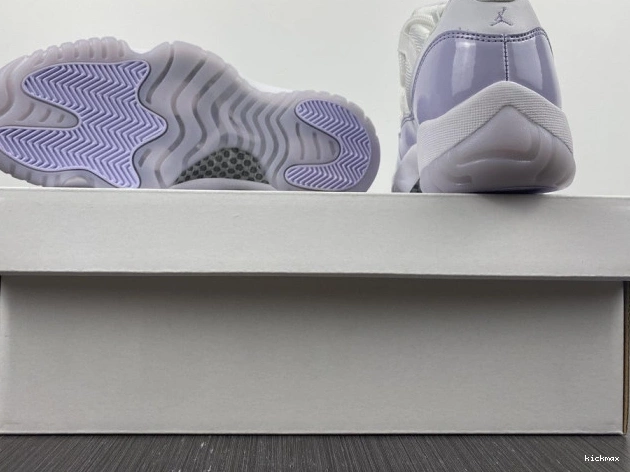 Rep MAX 11 Low Jordan Air Pure Violet WMNS AH7860-101 0715